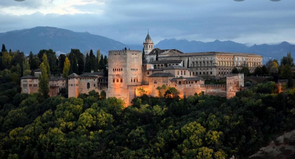 Nocleg ze śniadaniem Victoria Loft Castell de Ferro